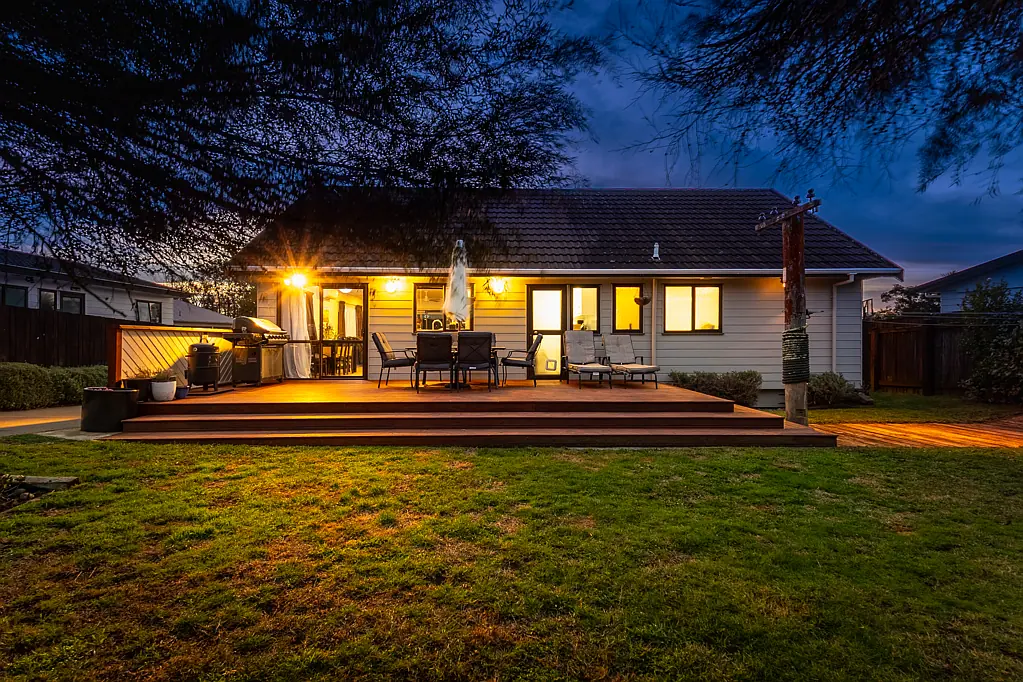 Paraparaumu 3 Bedroom Smart Start or Forever Home,Freehold &Family-Ready