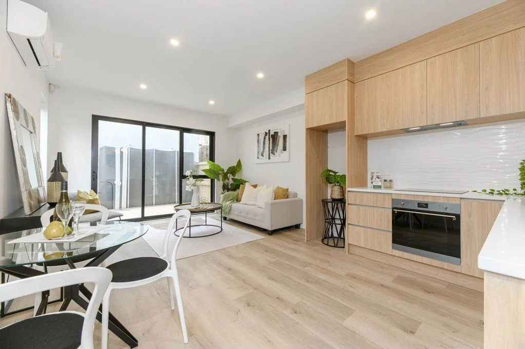 Brand New, Stylish Townhouses