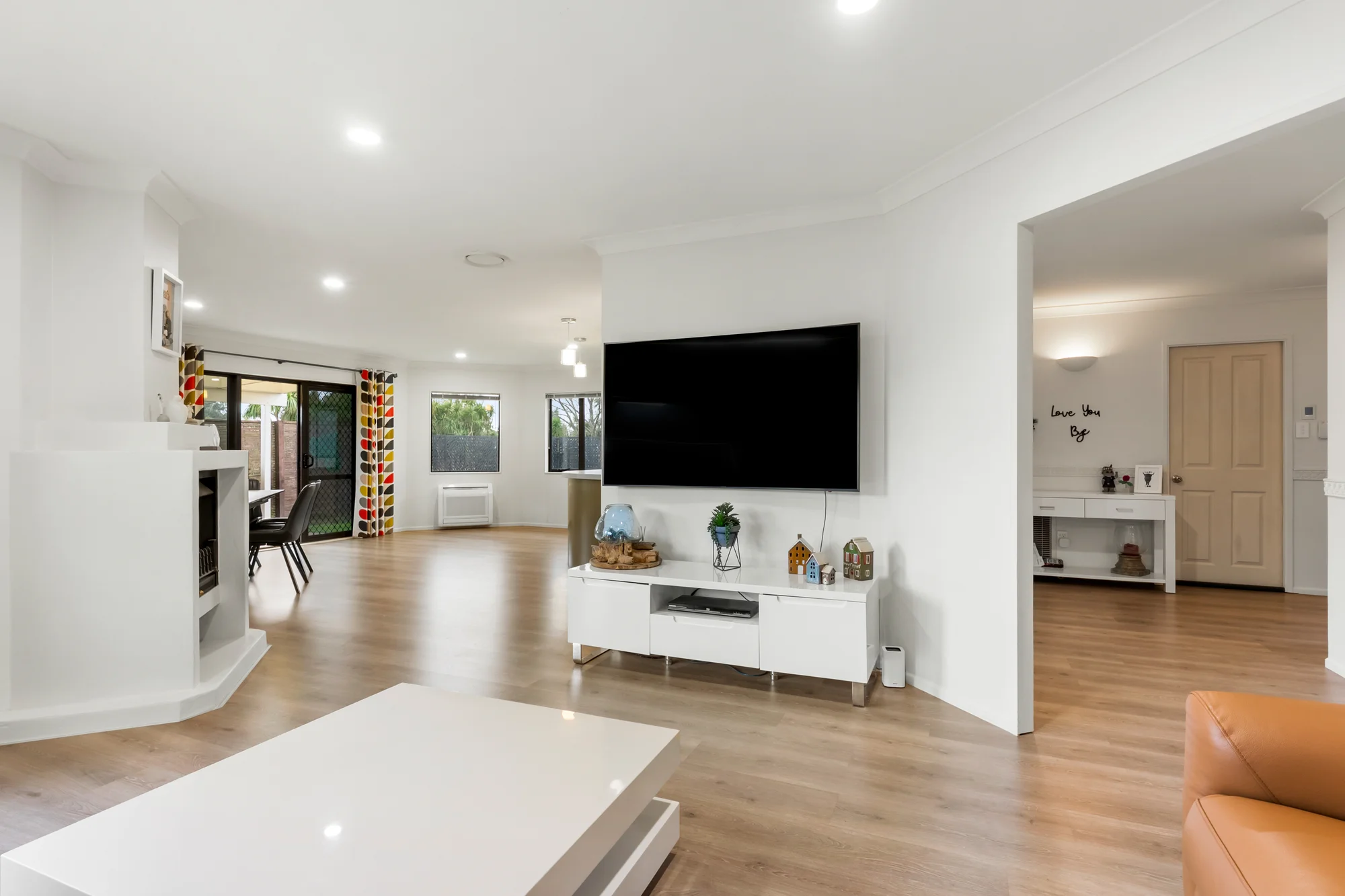 45 Lothian Brae, Wattle Downs, photo 7