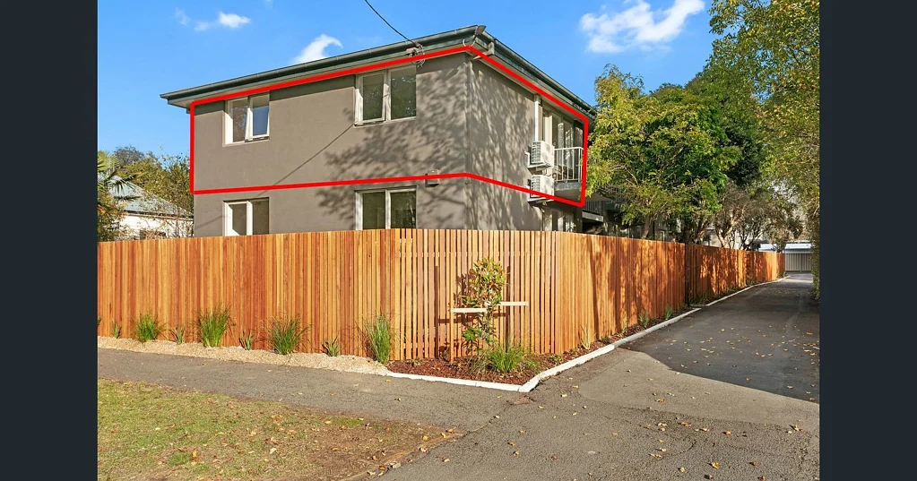 Quarry Hill 2房  PERFECT FOR INVESTORS - Fully furnished, renovated apartment a short walk to the CBD - $450 per week rental return!