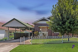 32 Reynolds Avenue, Bankstown