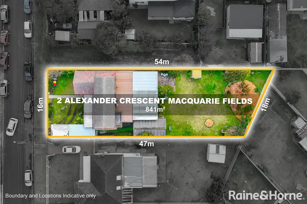 2 Alexander Crescent, Macquarie Fields, NSW 2564