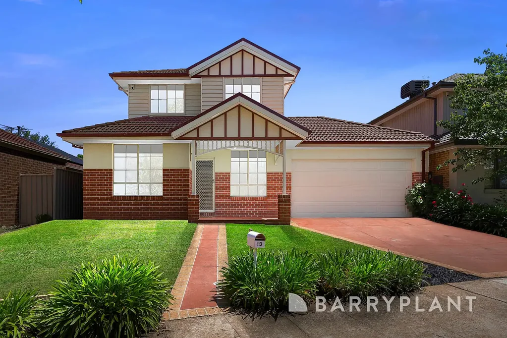 13 Weigall Close, Caroline Springs, VIC 3023