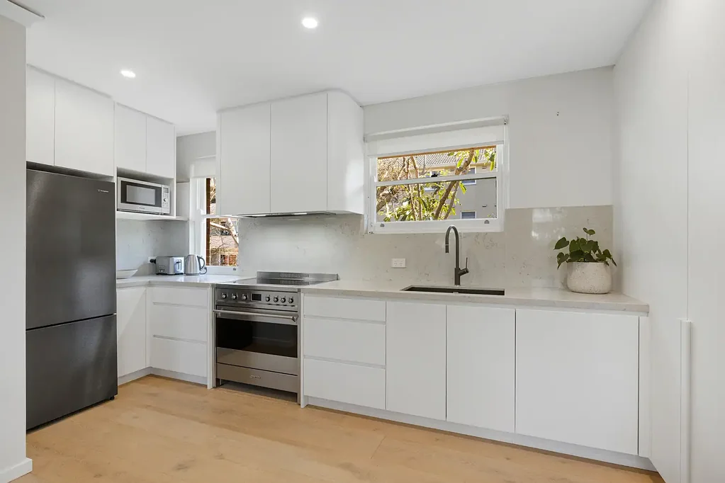 LUX FURNISHED APARTMENT