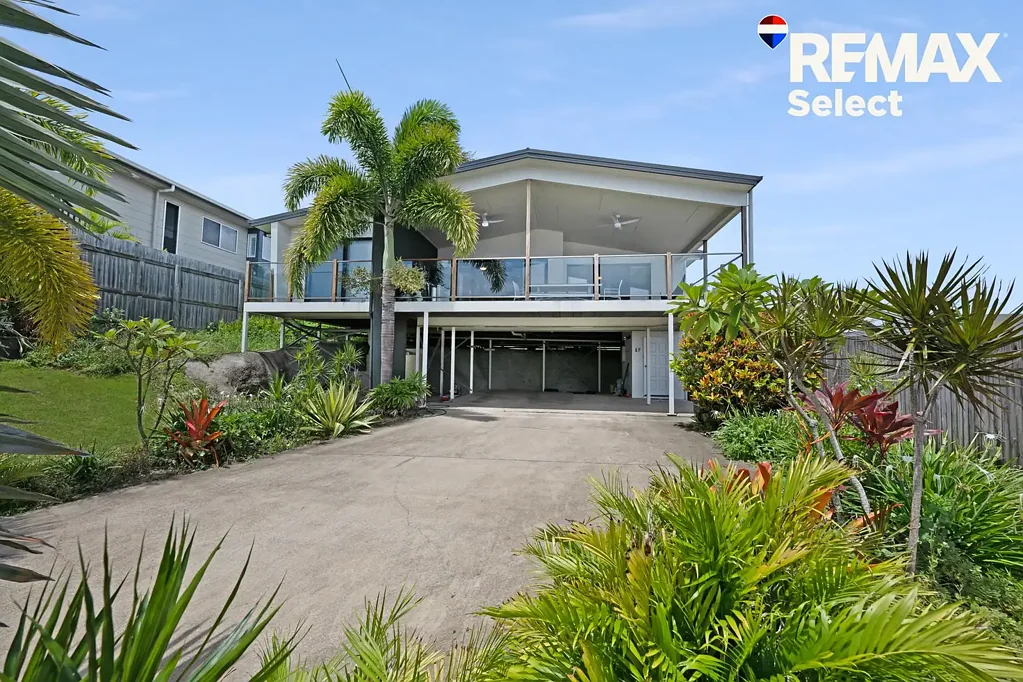 17 Brearley Court, Rural View, QLD 4740