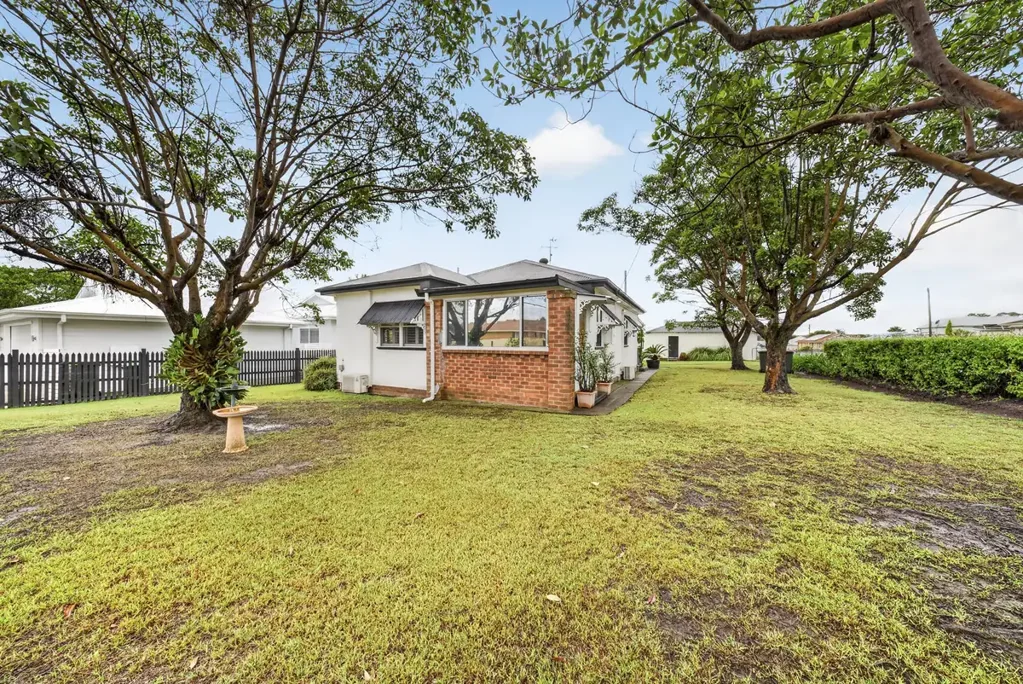 Cessnock 2房  Unlimited potential with this corner site!