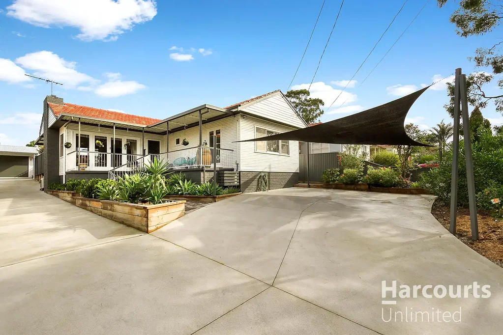 Blacktown 6Moenga Opportunity Knocks in South Blacktown - Potential Rental Return Of $1,350pw!