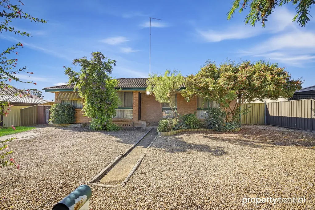 15 Gadara Drive, South Penrith, NSW 2750