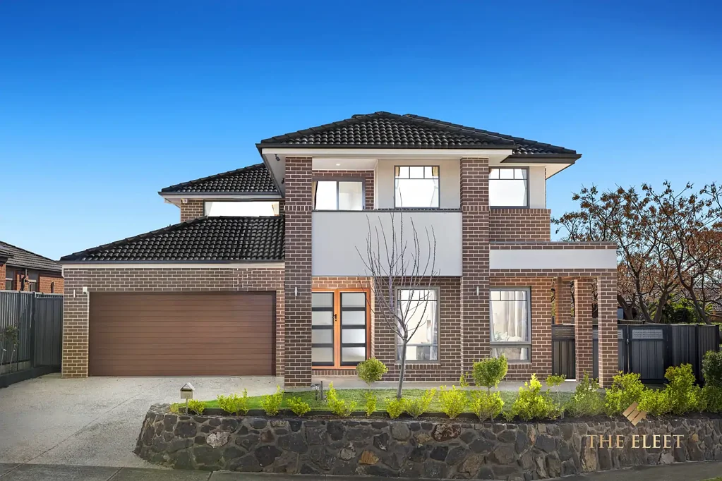Tarneit 4Kwarto Stylish Family Home with City Views & Premium Features