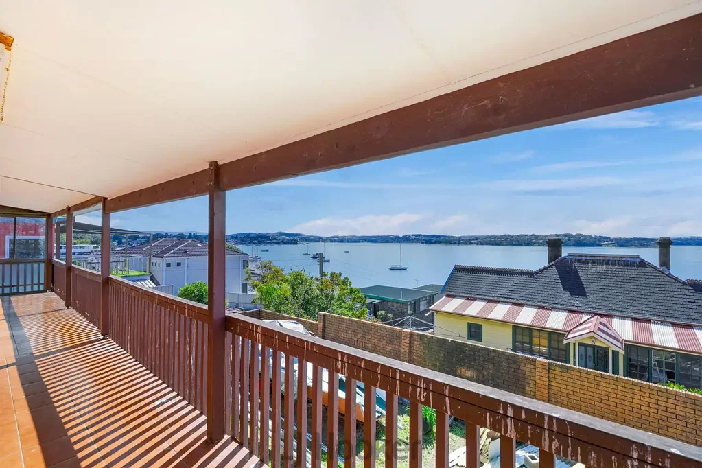 111 Brighton Avenue, Toronto, NSW 2283