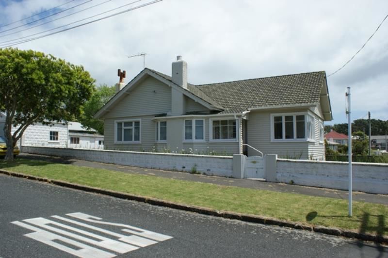 2 Peace Avenue, Moturoa, New Plymouth, 3 कमरे, 2 बाथरूम