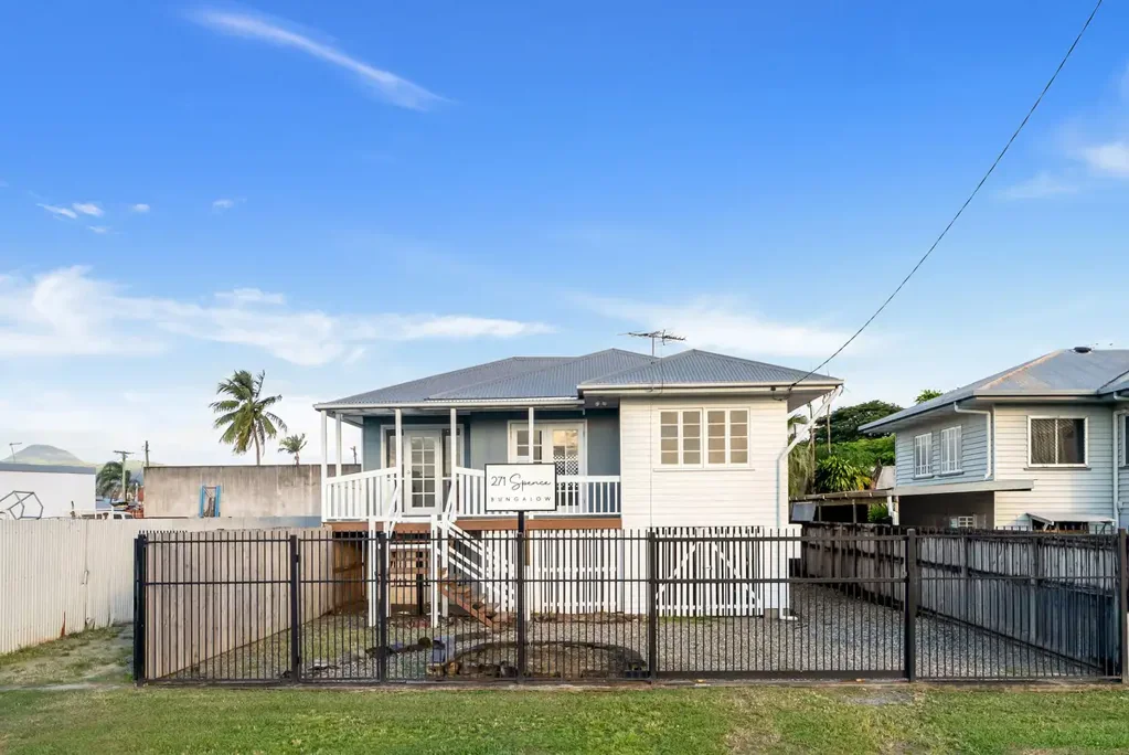 Classic Queenslander on the CBD Fringe