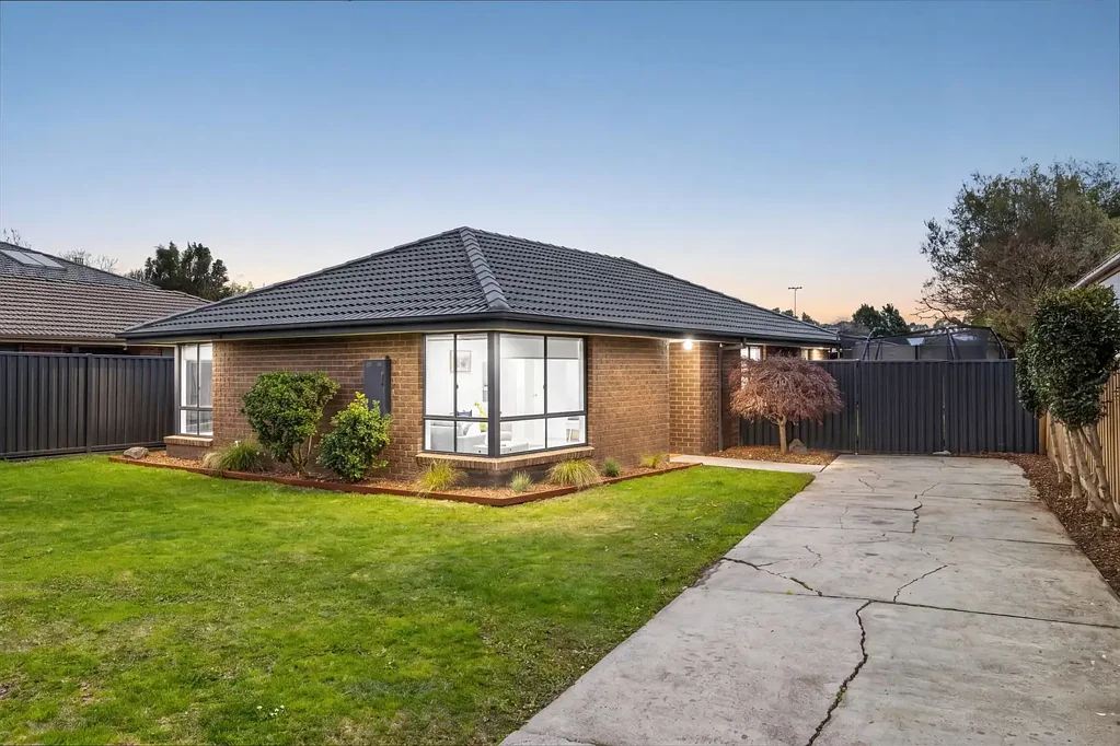 Rowville 3침실 The Brief: Courtside Comfort, Renovated for Today