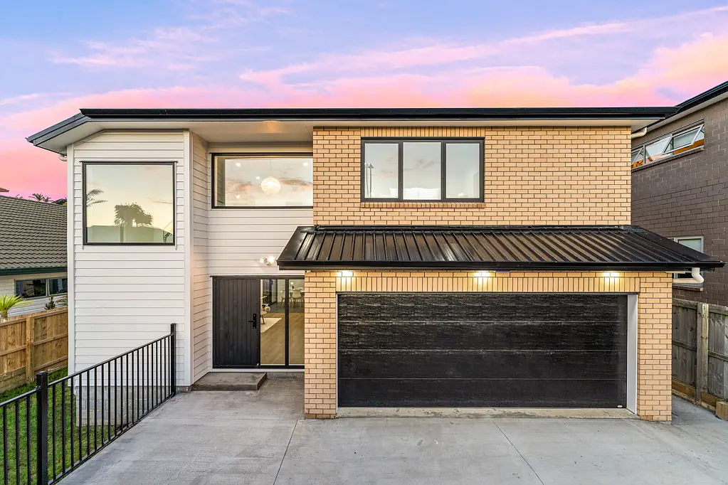 Stanmore Bay 5房  Vendors want it SOLD!
