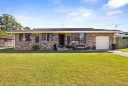 2 Elizabeth Drive, Urunga