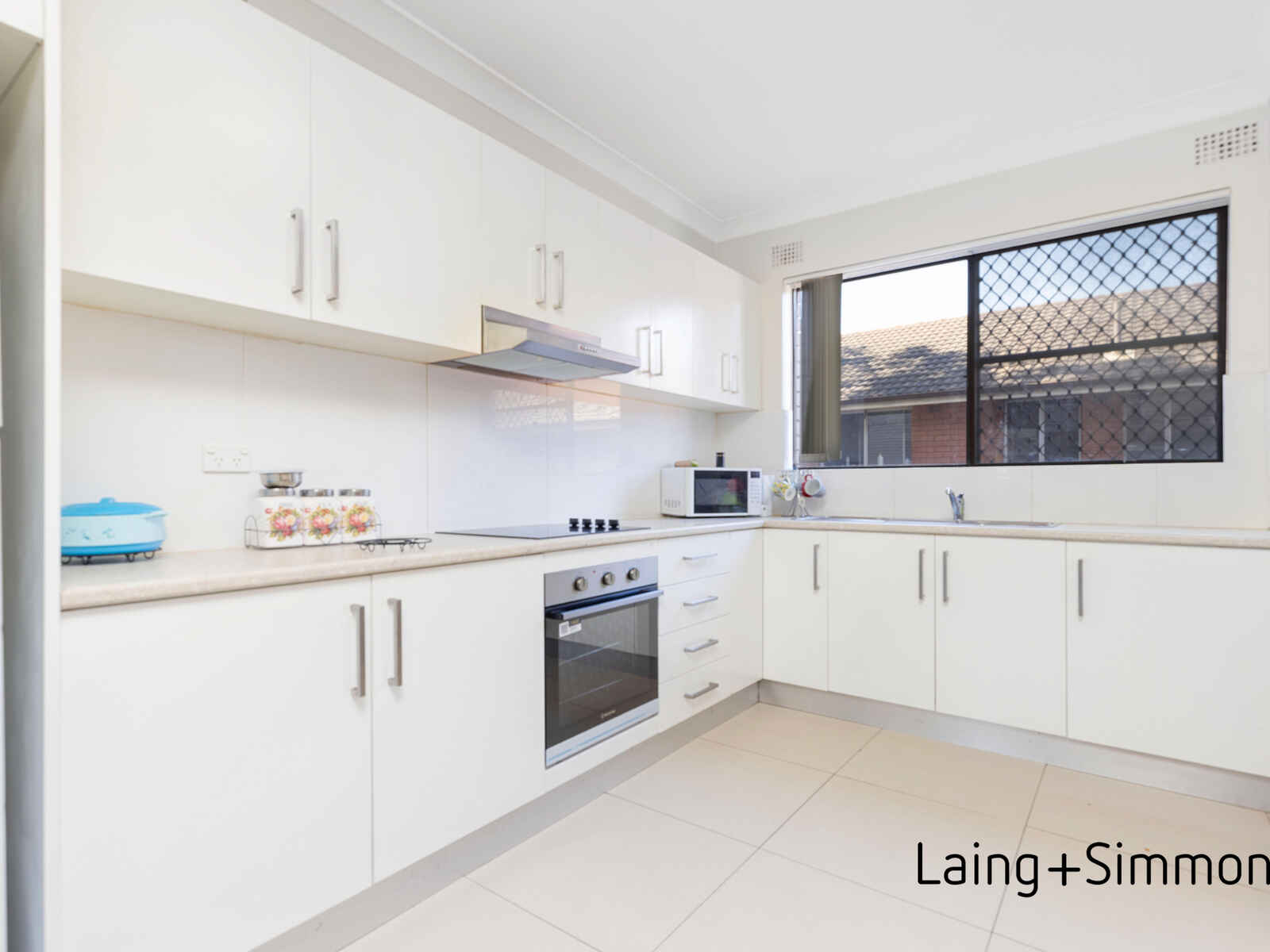 UNIT 2 24-28 WIGRAM ST, HARRIS PARK NSW 2150, 0 phòng ngủ, 0 phòng tắm, Unit