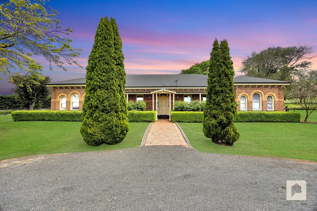 Lancefield 5બેડરૂમ The Racecourse - A Legacy Property Reborn