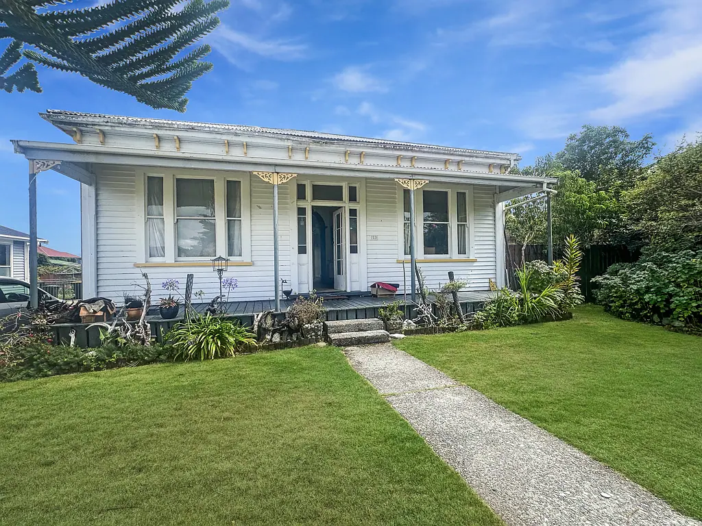 Hokitika 3部屋 Renovate or development opportunity