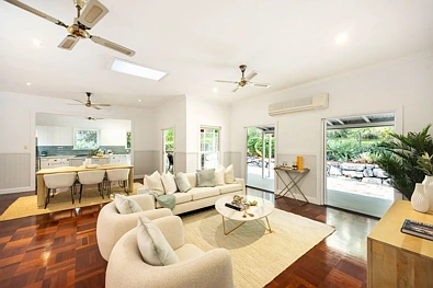 97 BAINBRIDGE DR, PULLENVALE QLD 4069, 4 Kuwarto, 2 Banyo, Lifestyle Section