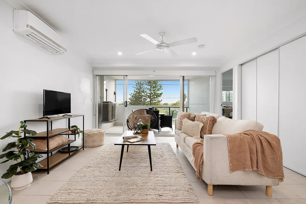 Wooloowin 3Habitaciones Smart living, slow mornings & swift city commutes – Modern three bed retreat in Kedron SHS catchment