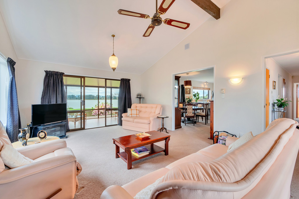 124 Carnoustie Drive, Wattle Downs, Auckland - Manukau, 4 chambres, 0 salles de bain