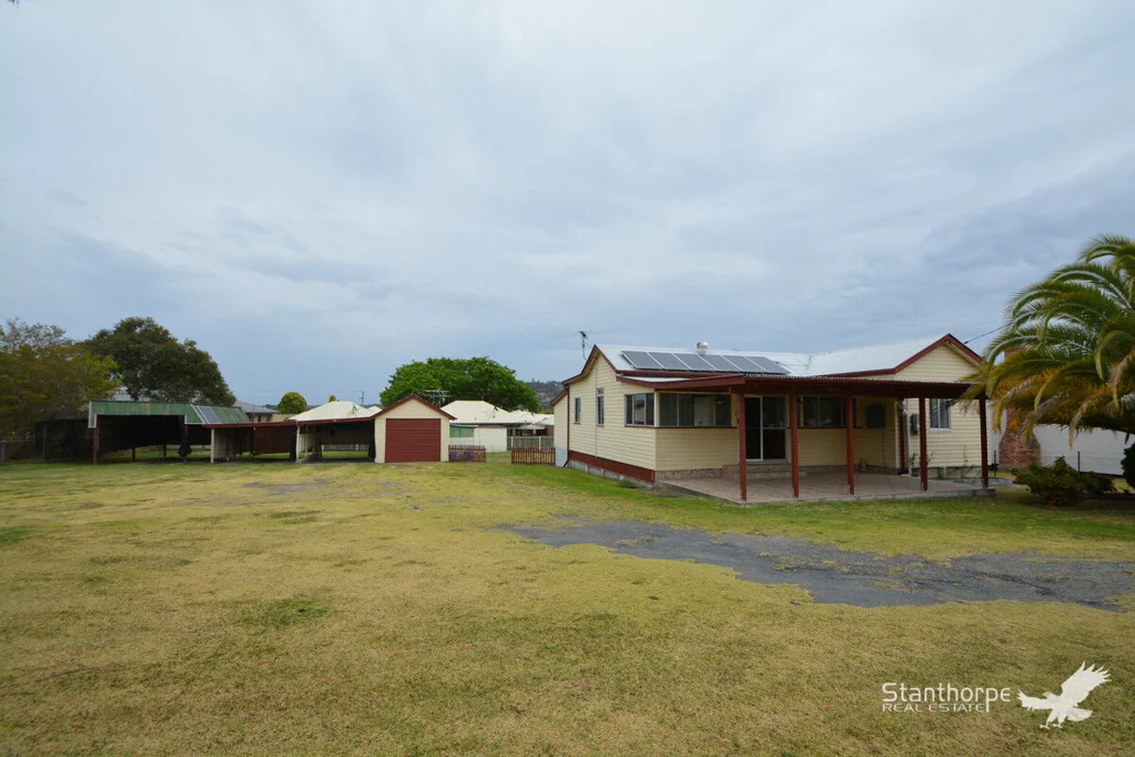 6 Petzler Street, Stanthorpe, QLD 4380