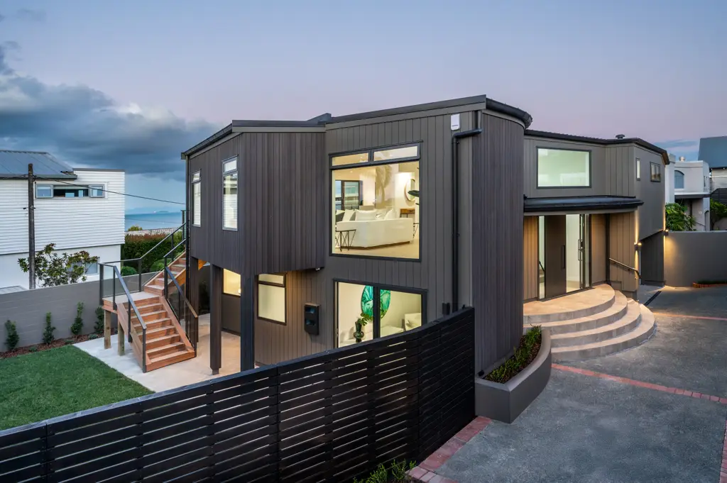 Castor Bay 4침실 Masterful Recreation | Panoramic Views