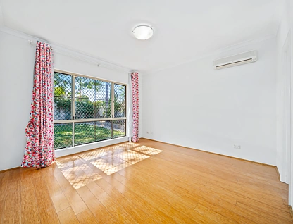 28 Andrews Road, Wilson, WA 6107, 5房, 2浴, House