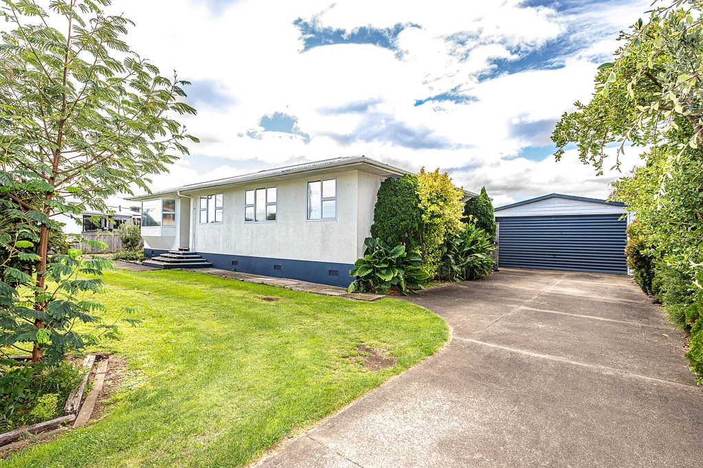 Springvale 4房  Spacious living in Springvale