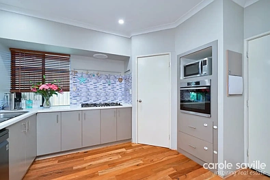 10 CONDRO BEND, SINAGRA WA 6065, 4 Kuwarto, 2 Banyo, House