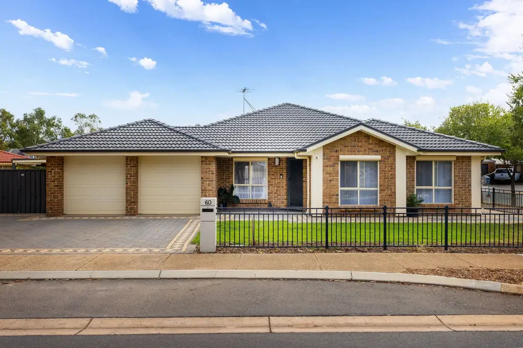 60 East Parkway, Andrews Farm, SA 5114