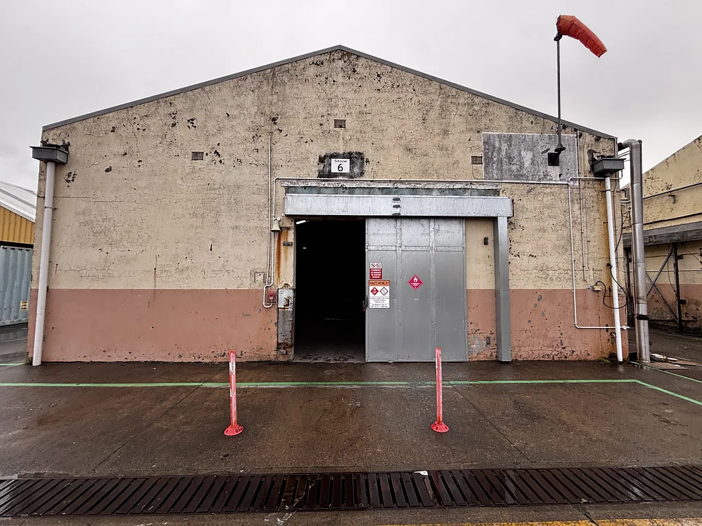 Seaview Affordable 235sqm Warehouse