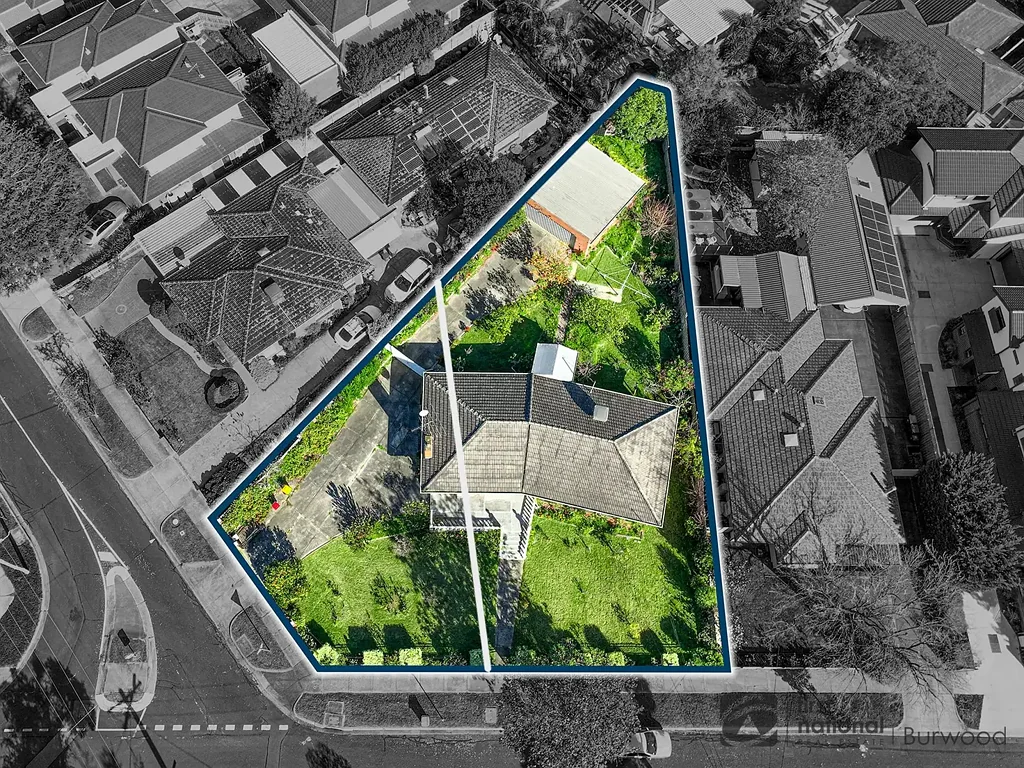 Burwood 3Kwarto Prized Corner Block on Substantial 1073 Sqm (Approx) Allotment in MWSC School Zone
