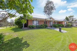 17 Drysdale Crescent, Metford