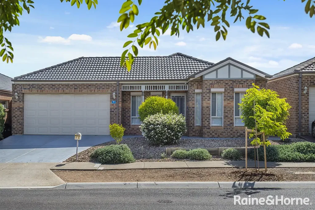 11 Hawthorn Avenue, Harkness, VIC 3337