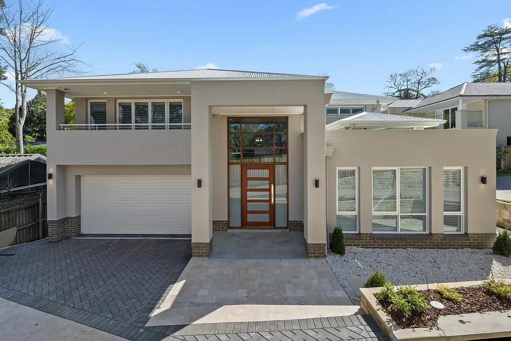 Executive Binet Home!