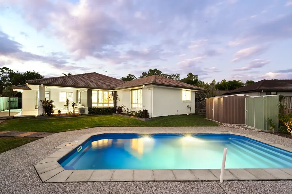 33 Shannonbrook Grove, Oxenford, QLD 4210