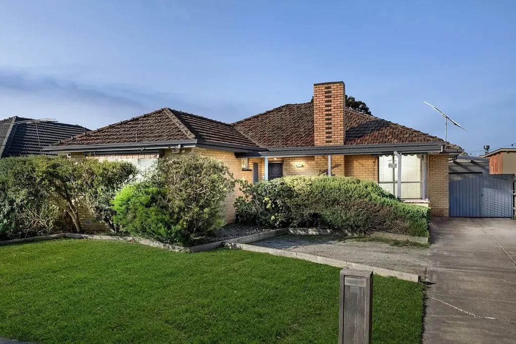 LOVELY FAMILY HOME