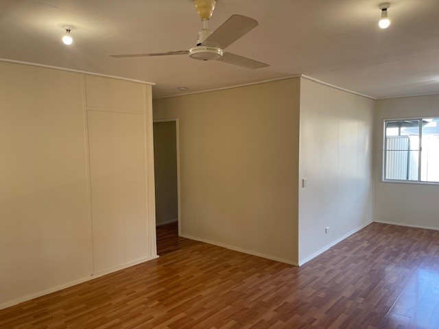 14 PATTERSON ST, DYSART QLD 4745, 0 कमरे, 0 बाथरूम, House