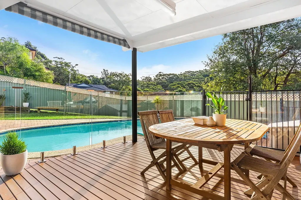18 Tea Tree Place, Kirrawee, NSW 2232