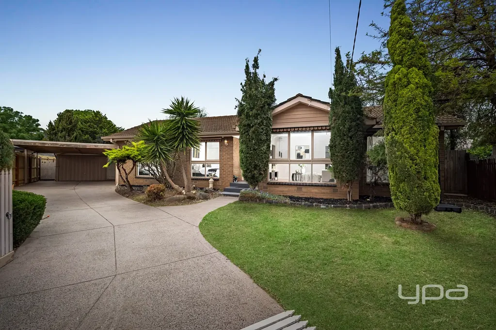 Werribee 4침실 Comfort, Space & Growth – Family Home on 620m² in a Quiet Court Location !!!!!