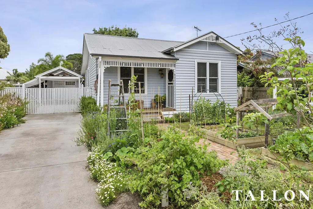 14 Point Road, Crib Point, VIC 3919
