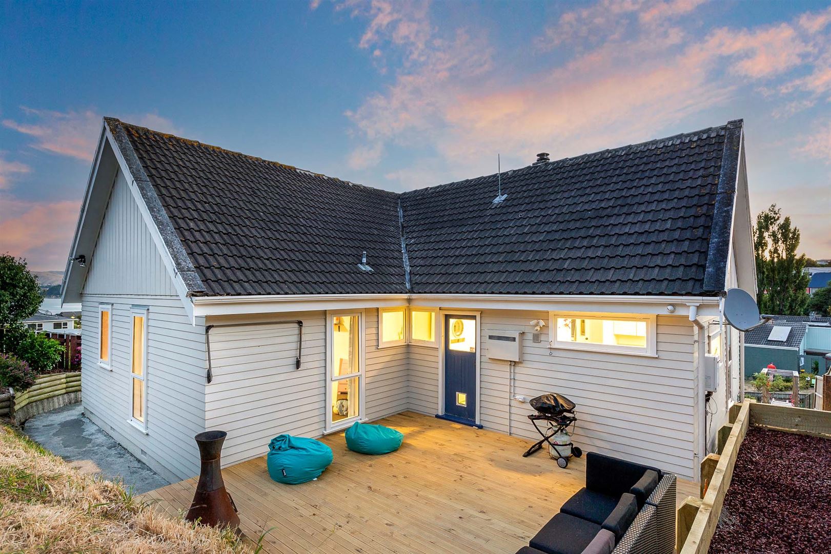 11 Penryn Drive, Camborne, Porirua, 3 ਕਮਰੇ, 1 ਬਾਥਰੂਮ