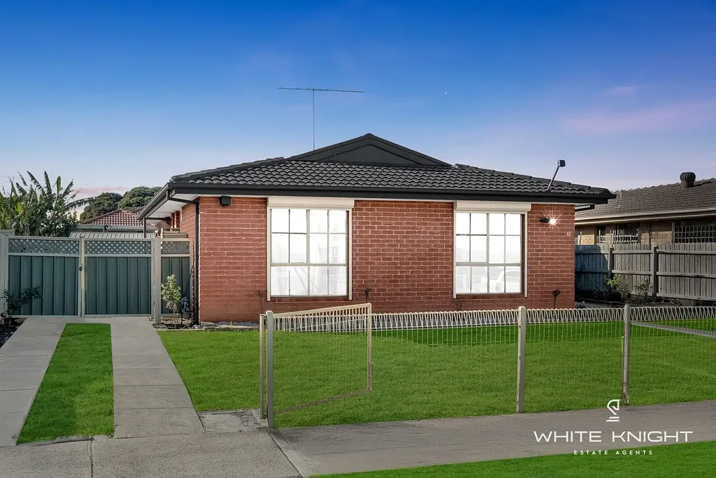 Spacious 4-Bedroom Family Home in a Prime St Albans Location