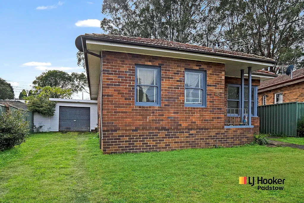 29 Montgomery Avenue, Revesby, NSW 2212
