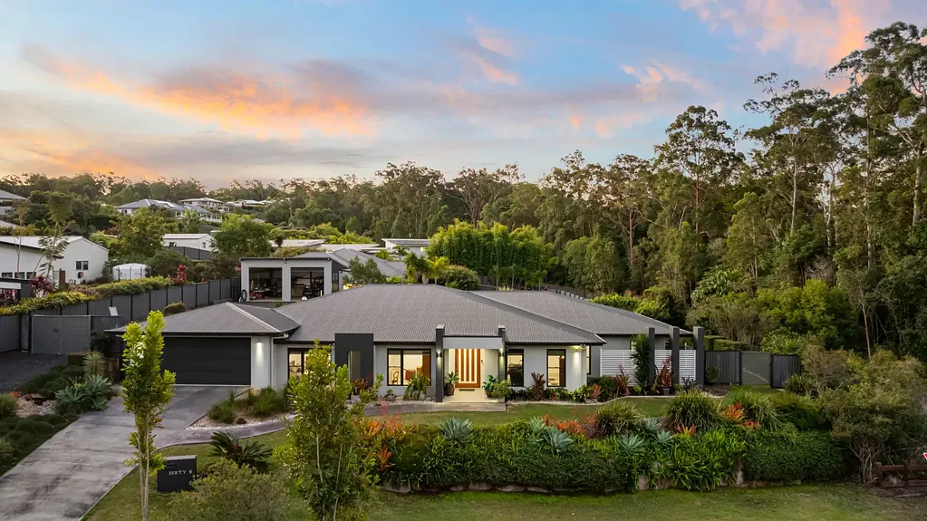 Palmview 5chambre Your Forever Home Awaits in Palmview Forest Estate
