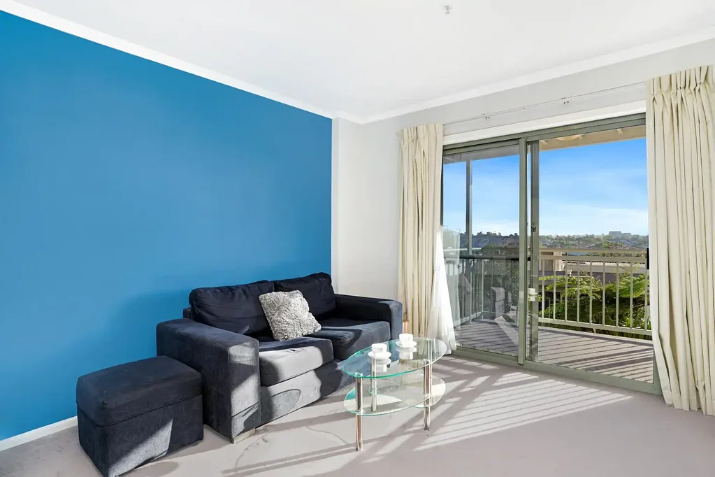 Pyrmont 1房 阳光起居 360度景观 阳台观桥 美食厨房 高层采光 礼宾服务 五星设施 新区配套 步行美食 Set above the rest