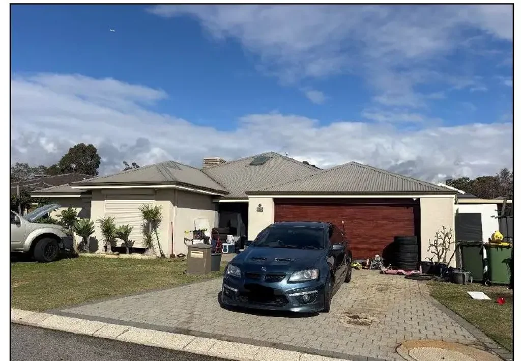 Haynes 4chambre Bailiff Sale - Full Share of 10 Laverick Street, HAYNES, WA 6112 on Wednesday 15th July 2026 at 11:30 am by Public Auction - Bailiff reference: 330623