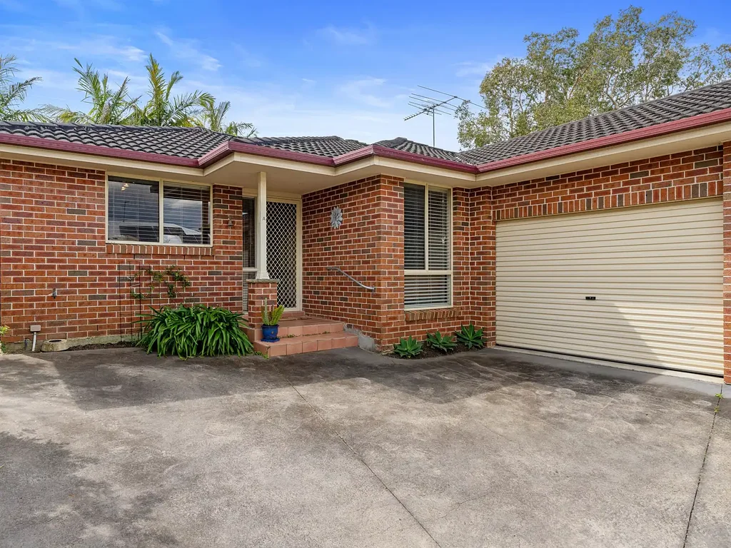 23A Eighth Ave, Loftus, NSW 2232