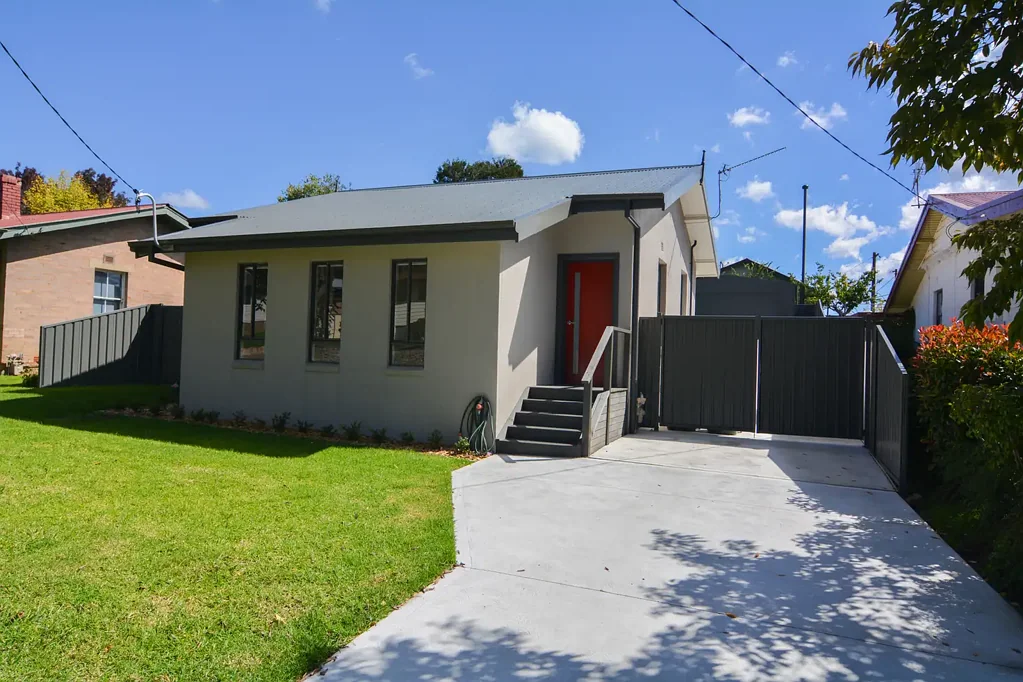 Lithgow 2房  A Complete & Thorough Renovation